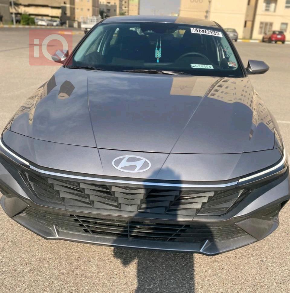 هیوندای ئەلەنترا